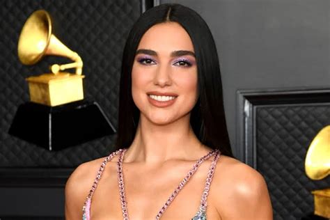 Dua Lipa Leaves Fans Speechless As She Ditches Bra And Sizzles In Mesh ...