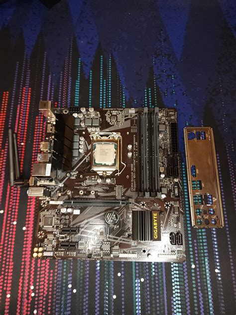 i5-10400F / GIGABYTE Intel B460M DS3H AC Motherboard Combo | Jawa