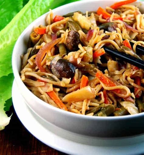 Veg Hakka Noodles, an Indo-Chinese Street Food Stalwart | Holy Cow! Vegan Recipes