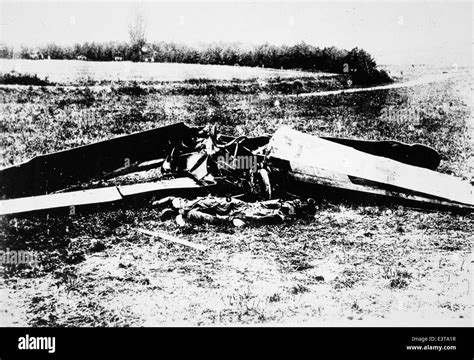 Nieuport plane Black and White Stock Photos & Images - Alamy