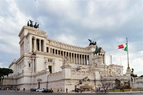 Italy’s new government brings economic opportunities