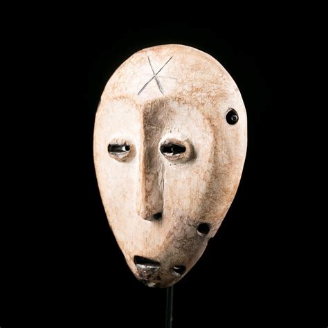 Lega Lukwakongo mask Bwami Congo - Auctions African Art Gallery