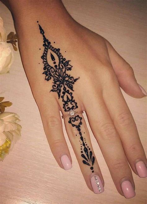 Small henna designs - Bullet Journal - #Bullet #designs #henna #Journal #Small | Henna tattoo ...