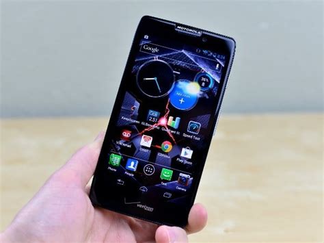 Motorola DROID RAZR MAXX HD Review | HotHardware