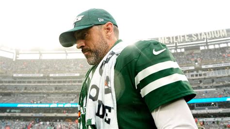 Aaron Rodgers injury update is only saving grace of ugly NY Jets game