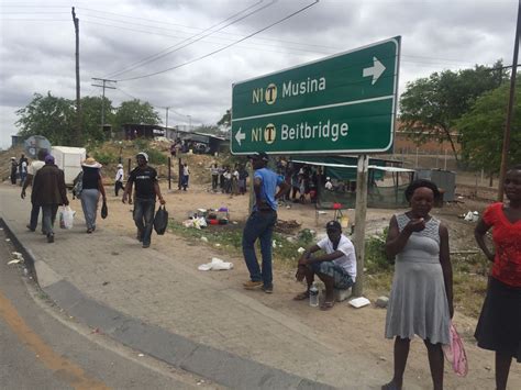 ZIM RE-OPENS BEITBRIDGE BORDER FOR SA-BASED ZIMBAS newsdzeZimbabweNewsdzeZimbabwe