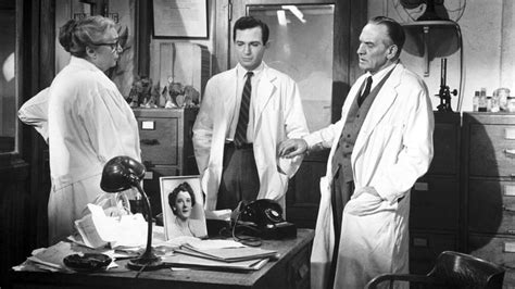 Download The Young Doctors (1961) Full Movie Best Quality