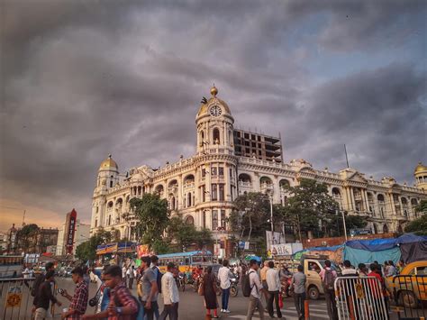 Metropolitan Building, Esplanade, Kolkata. Shot on Moto One Vision [4000×3000]. : r/india