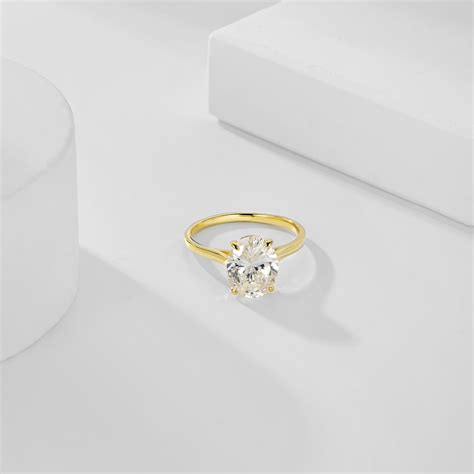 Oval Cut Solitaire Engagement Ring in 18K Gold Plating – QNORA™