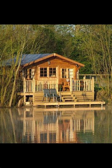 A cabin on the water is so peaceful! #vacationhomes #cabins homechanneltv.com Cottage Cabin ...