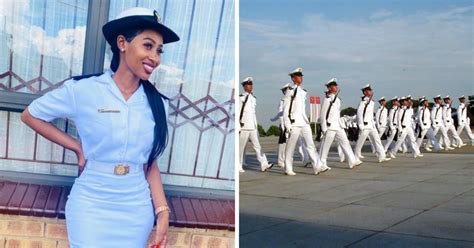 Female Naval Officer in Uniform Shares Photo Online, Has People ...