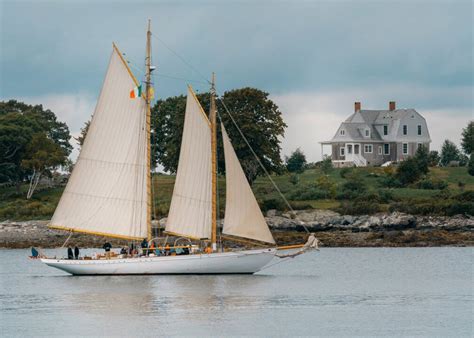 Best Things to do on Peaks Island, Maine (Day Trip Guide) - Bobo and ChiChi