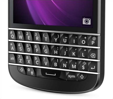 Early reviews laud BlackBerry Q10's QWERTY keyboard and battery life ...