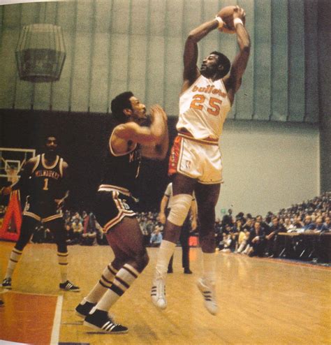 Gus Johnson | Basketball photography, Gus johnson, George gervin