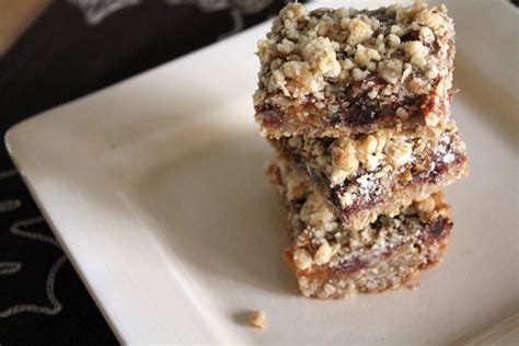 Oatmeal Caramel Bars | Bluebonnets & Brownies