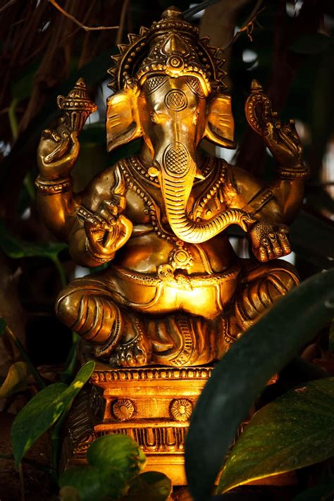 Aggregate more than 139 ganpati wallpaper for laptop - songngunhatanh ...