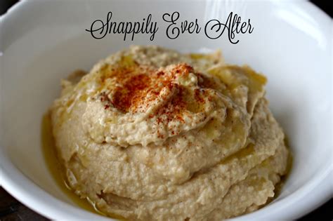 Snappily Ever After: Simple Blender Hummus