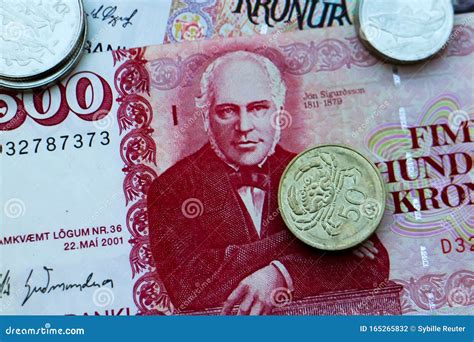 Icelandic Krona Banknotes and Coins Stock Photo - Image of europe ...