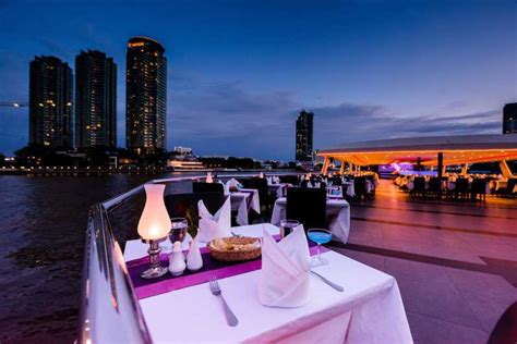 Bangkok: River Dinner Cruise on the Chao Phraya Princess | GetYourGuide