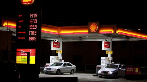 Shell boosts renewables push in U.S. and Asia