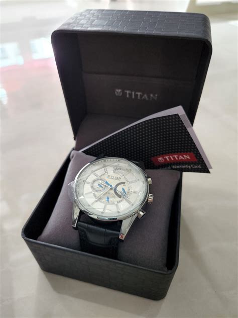 Titan Chronograph Watch, Men's Fashion, Watches & Accessories, Watches on Carousell