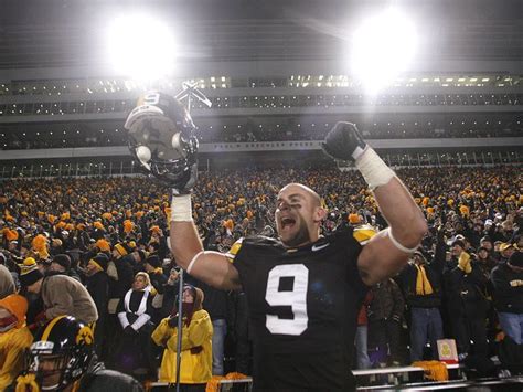 Woody: 'Rest in peace, Tyler Sash. Every piece of you' | Iowa hawkeye football, Hawkeye football ...