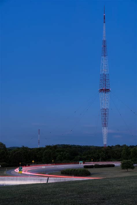 WSM Radio Tower in Brentwood during Blue Hour : r/nashville