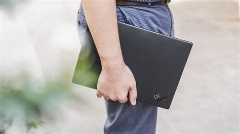 Lenovo ThinkPad X1 Nano: An ultra light business laptop for creative tasks? - GadgetMatch