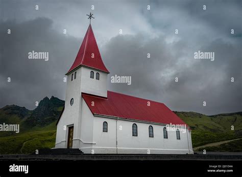 Reynisfjara Black Sand Beach Stock Photo - Alamy