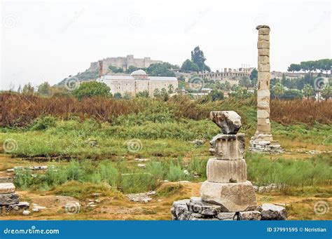 The Ruins of the Temple of Artemis Stock Image - Image of marble, turkey: 37991595