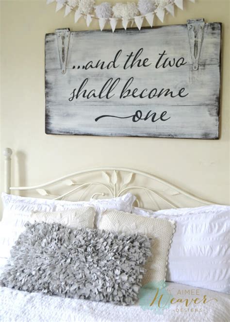 21 Wood Signs Ideas to Add Rustic Glam to your Decor