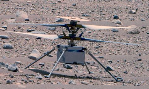 Perseverance Mars rover snaps amazing photo of Ingenuity helicopter | Space