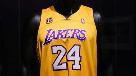 Kobe Bryant Jersey: Lakers Nike Jersey Number 24 signed by Kobe Bryant ...