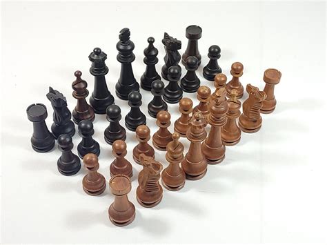 Help Identifying Unusual Vintage Wood Chess Pieces - Chess Forums ...