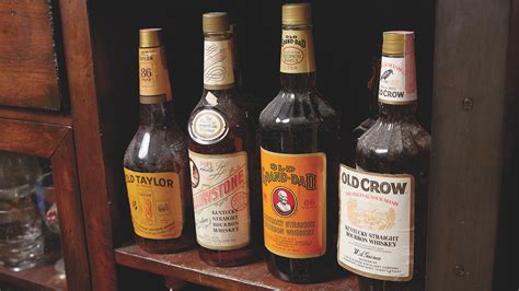 One Expert Whiskey Hunter Says These Are the Best Old Bottles to Track ...