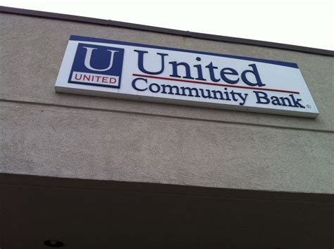 United Community Bank - Banks & Credit Unions - 153 E Kytle St ...