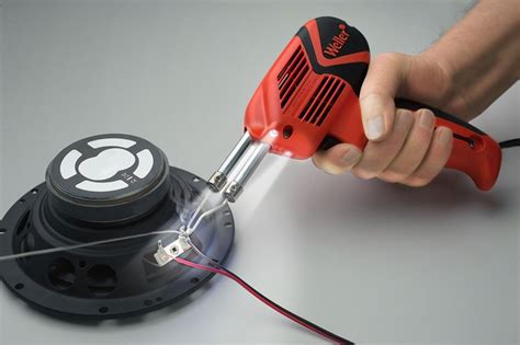 WELLER UNIVERSAL SOLDERING KIT WITH LED LIGHTING, 120V | Alpha Distributor