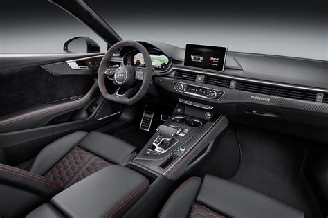 2018 Audi RS 5 Coupe interior dashboard