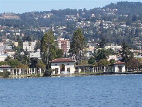 Lake Merritt (Oakland) - 2021 All You Need to Know BEFORE You Go (with Photos) - Tripadvisor