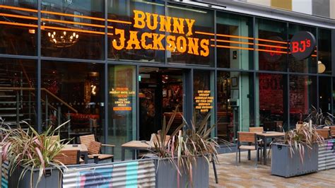 Not just 10p Wings... We check out Bunny Jackson's (other) menu! - Manchester’s Finest