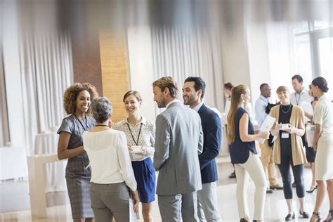 How to Make the Most Out of College Networking Events