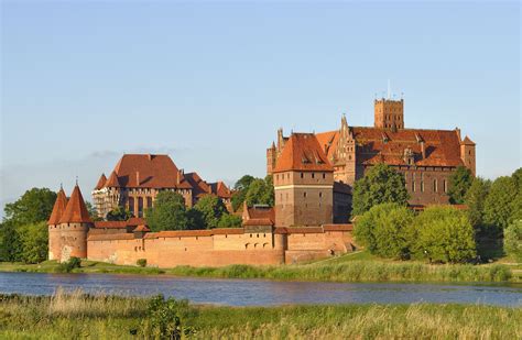 Malbork Castle, Poland | European castles, Malbork castle, Castle