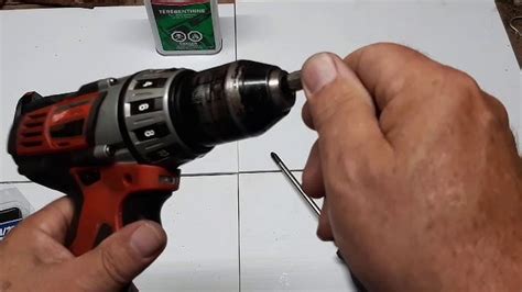 Milwaukee M18 Hammer Drill Chuck And Screw Replacement, 40% OFF