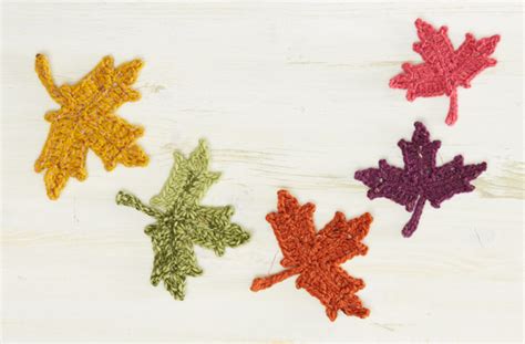 Maple Leaf Crochet Pattern ⋆ Crochet Kingdom