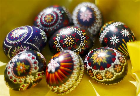 Exquisite Easter eggs from around the world