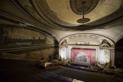 Bridgeport, CT - Next stage for city’s theaters - Cinema Treasures