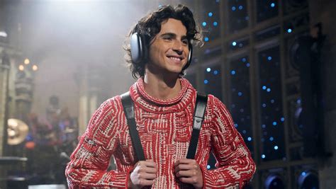 Timothée Chalamet, 'SNL' criticized for Israel-Hamas war joke