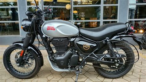 New Royal Enfield Hunter 350 (Retro) 2022 | Factory Silver | Walkaround ...