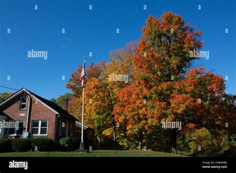 Fall foliage colors of New England Stock Photo - Alamy