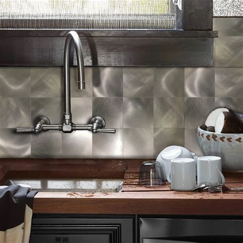 Metal Peel And Stick Backsplash / Peel And Stick Backsplash Ideas For Your Kitchen | Metals ...